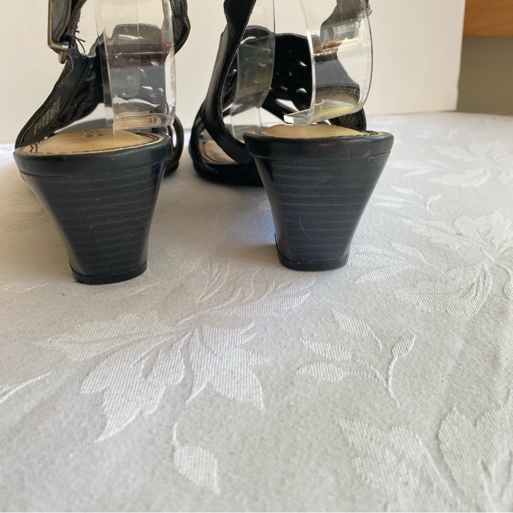 Naturalizer Black Leather Woven Sandals Size 7.5 - Picture 6 of 12